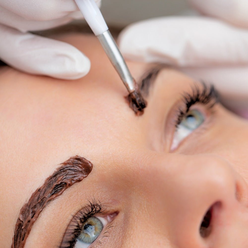 The benefits of Eyelash/Eyebrow Tinting - Lisa Sean Advanced Skin Care