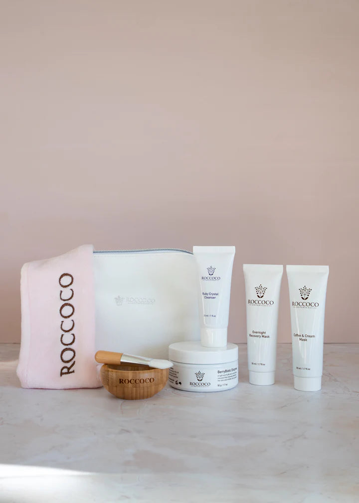Indulge yourself in our 4-step At Home Facial Kits to smooth, revitalize and bring solace to your skin. Introducing 2 utterly transformational skin perfecting kits, promising results within a single use. 